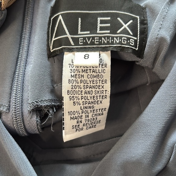 Alex Evenings Grey Cocktail Knee Length Cap Sleeve Dress Women's 8 NWT - Picture 8 of 9